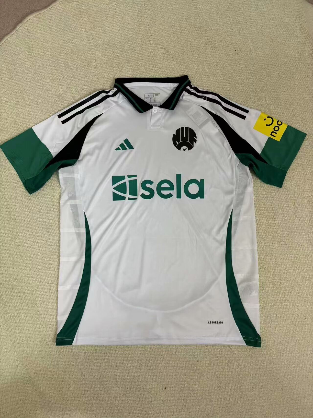 AAA Quality Newcastle 24/25 Third White Leaked Jersey